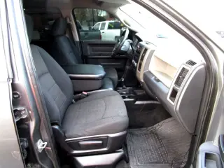 2011 RAM 3500 CREW CAB