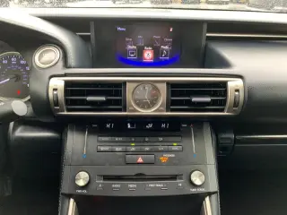 2015 LEXUS IS