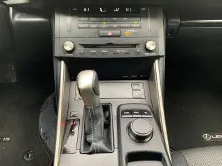 2015 LEXUS IS