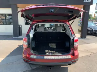 2016 SUBARU FORESTER
