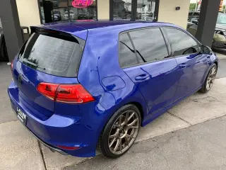 2016 VOLKSWAGEN GOLF R