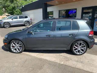2013 VOLKSWAGEN GTI