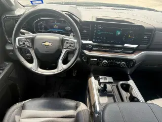 Chevrolet Silverado 1500 2024 4x2 LT 4dr Crew Cab 5.8 ft. SB