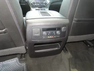 Chevrolet Suburban 2016 4x2 LT 4dr SUV
