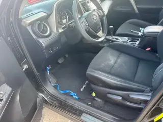 Toyota RAV4 2013 XLE 4dr SUV