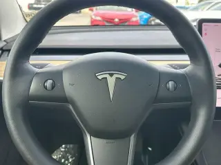 Tesla Model 3 2021 Standard Range Plus 4dr Sedan