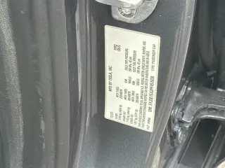 Tesla Model 3 2023 4dr Sedan
