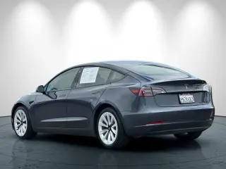 Tesla Model 3 2023 4dr Sedan