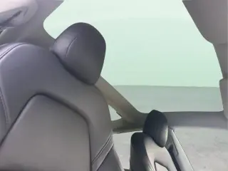 Tesla Model 3 2023 4dr Sedan