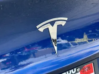 Tesla Model 3 2019 Mid Range 4dr Fastback