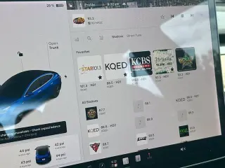 Tesla Model 3 2019 Mid Range 4dr Fastback