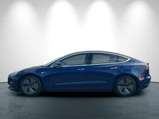 Tesla Model 3 2019 Mid Range 4dr Fastback