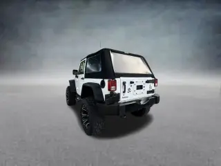 Jeep Wrangler 2017 4x4 Sport 2dr SUV
