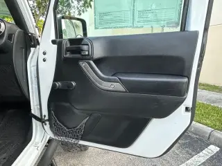 Jeep Wrangler 2017 4x4 Sport 2dr SUV