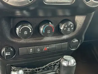 Jeep Wrangler 2017 4x4 Sport 2dr SUV