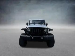 Jeep Wrangler 2017 4x4 Sport 2dr SUV