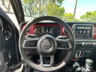Jeep Wrangler 2023 4x4 Rubicon 2dr SUV