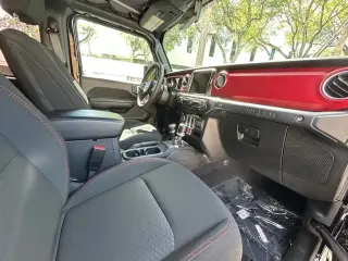 Jeep Wrangler 2023 4x4 Rubicon 2dr SUV