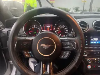Ford Mustang 2016 V6 2dr Fastback