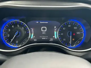 Chrysler Pacifica 2023 Touring L 4dr Mini-Van