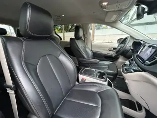 Chrysler Pacifica 2023 Touring L 4dr Mini-Van