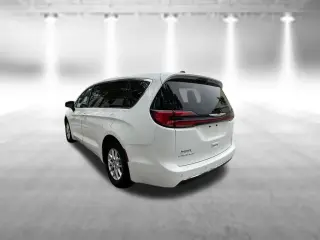 Chrysler Pacifica 2023 Touring L 4dr Mini-Van