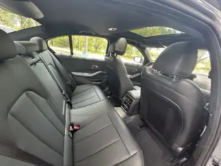 BMW 3 Series 2025 330i 4dr Sedan