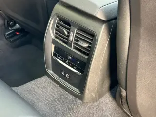 BMW 3 Series 2024 330i 4dr Sedan