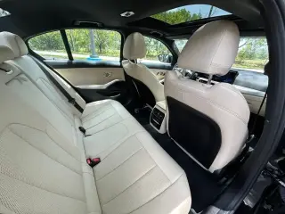 BMW 3 Series 2025 330i 4dr Sedan