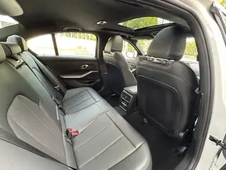 BMW 3 Series 2025 330i 4dr Sedan