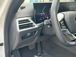 BMW 3 Series 2025 330i 4dr Sedan