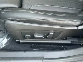 BMW 3 Series 2025 330i 4dr Sedan