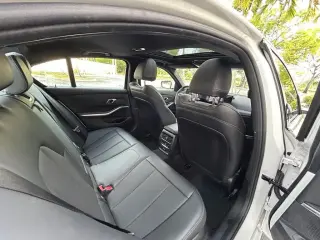 BMW 3 Series 2025 330i 4dr Sedan