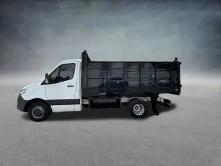 Mercedes-Benz Sprinter 2021 4x2 4500 2dr 144 in. WB Chassis (3.0L V6)
