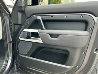 Land Rover Defender 2022 AWD 110 S 4dr SUV