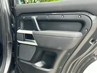 Land Rover Defender 2022 AWD 110 S 4dr SUV