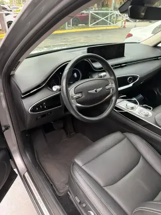 Genesis GV70 2022 AWD 2.5T Standard 4dr SUV