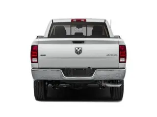 Ram 1500 Classic 2022 4x4 SLT 4dr Quad Cab 6.3 ft. SB Pickup