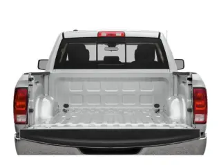 Ram 1500 Classic 2022 4x4 SLT 4dr Quad Cab 6.3 ft. SB Pickup