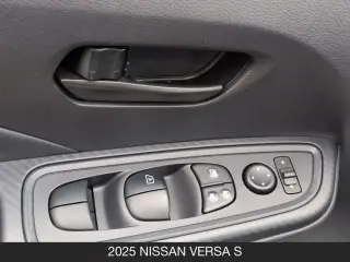 Nissan Versa 2025 S 4dr Sedan CVT