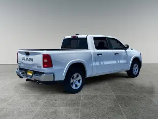 Ram 1500 2025 4x4 Big Horn 4dr Crew Cab 5.6 ft. SB Pickup