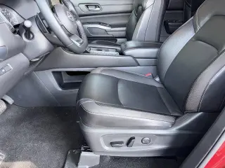 Nissan Pathfinder 2024 SL 4dr SUV