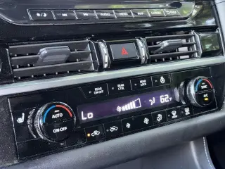 Nissan Pathfinder 2024 SL 4dr SUV