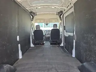 Ford Transit 2024 250 3dr LWB Medium Roof Cargo Van