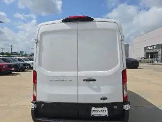 Ford Transit 2024 250 3dr LWB Medium Roof Cargo Van