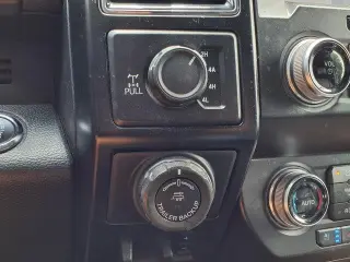 Ford F-150 2019 4x4 XLT 4dr SuperCrew 5.5 ft. SB