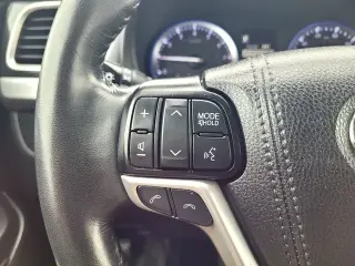 Toyota Highlander 2019 AWD Limited 4dr SUV