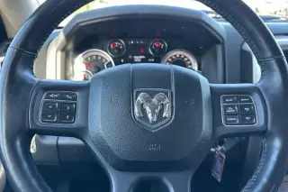 Ram 1500 2017 4x4 Lone Star 4dr Crew Cab 5.5 ft. SB Pickup