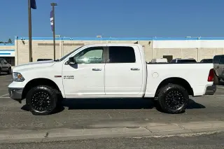 Ram 1500 2017 4x4 Lone Star 4dr Crew Cab 5.5 ft. SB Pickup