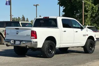 Ram 1500 2017 4x4 Lone Star 4dr Crew Cab 5.5 ft. SB Pickup